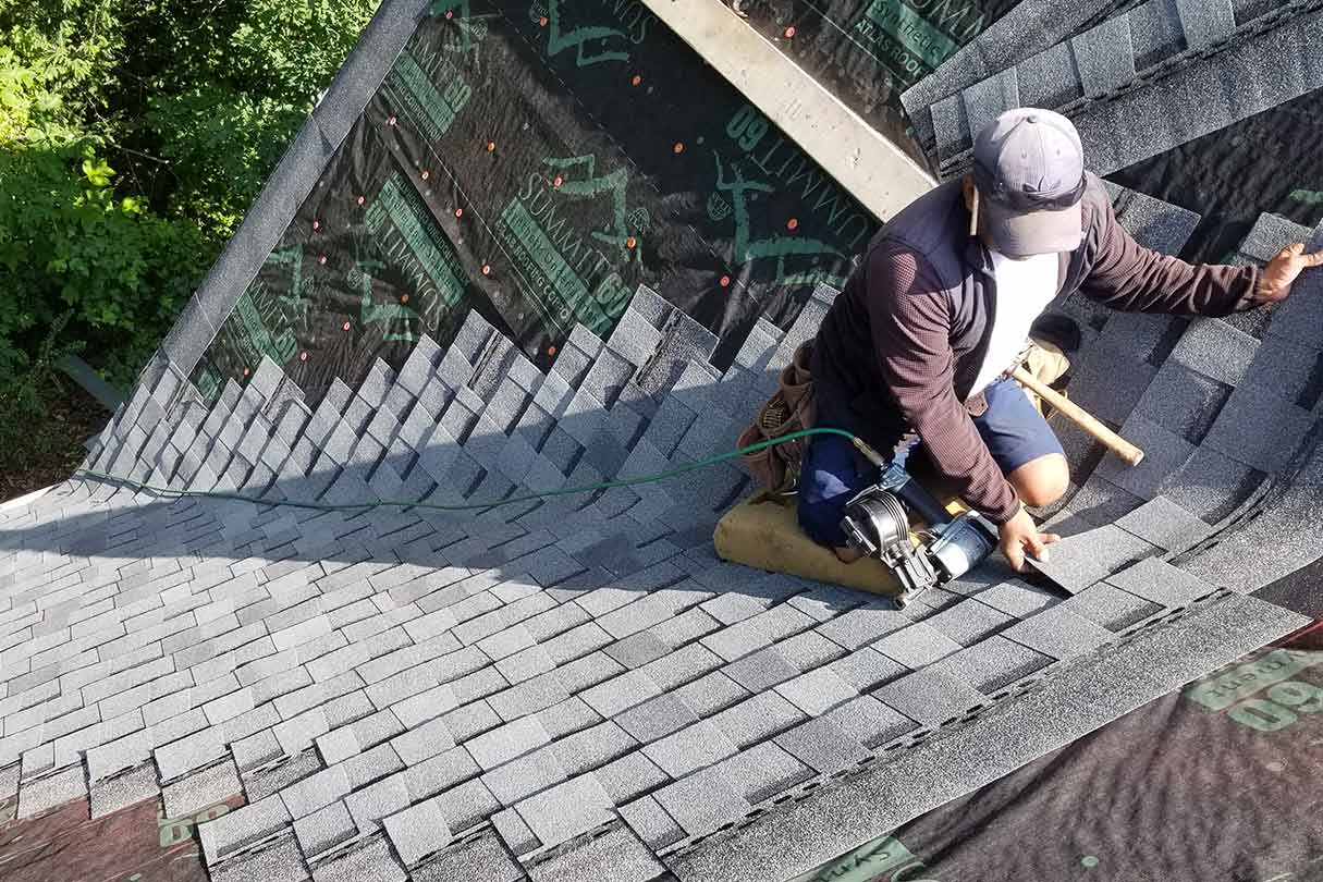 Worker+in+progress-1920w Worker+in+progress-1920w